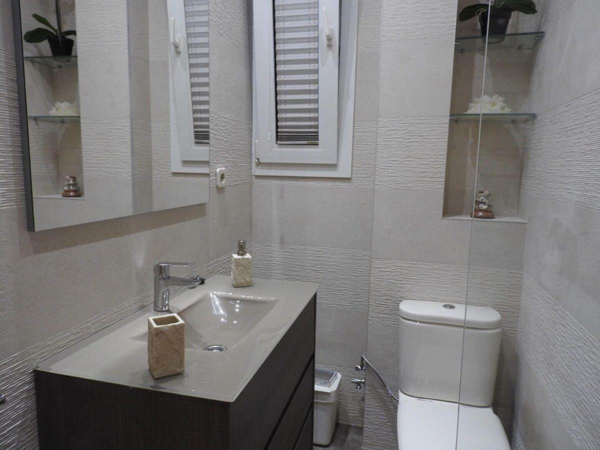 Appartamento Milla De Oro Madrid Esterno foto